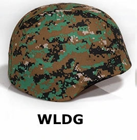 Funda de casco de airsoft WLDG con camuflaje de bosque digital, para una perfecta integración en entornos forestales y vegetación densa.