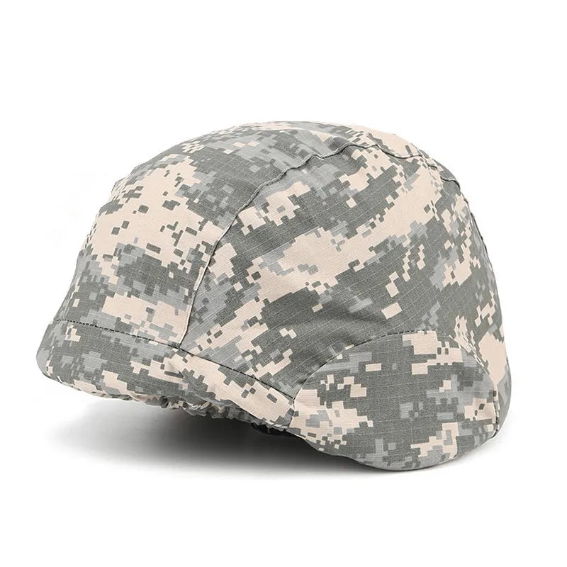 Funda de casco de airsoft estilo ACU con camuflaje digital, ideal para entrenamientos militares urbanos y para airsoft, brinda una fusión óptima con entornos construidos.