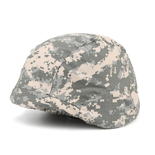 Funda de casco de airsoft estilo ACU con camuflaje digital, ideal para entrenamientos militares urbanos y para airsoft, brinda una fusión óptima con entornos construidos.