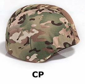 Funda de casco de airsoft con camuflaje CP multicam, versátil para diversos entornos naturales, ideal para entrenamientos tácticos y misiones de airsoft.