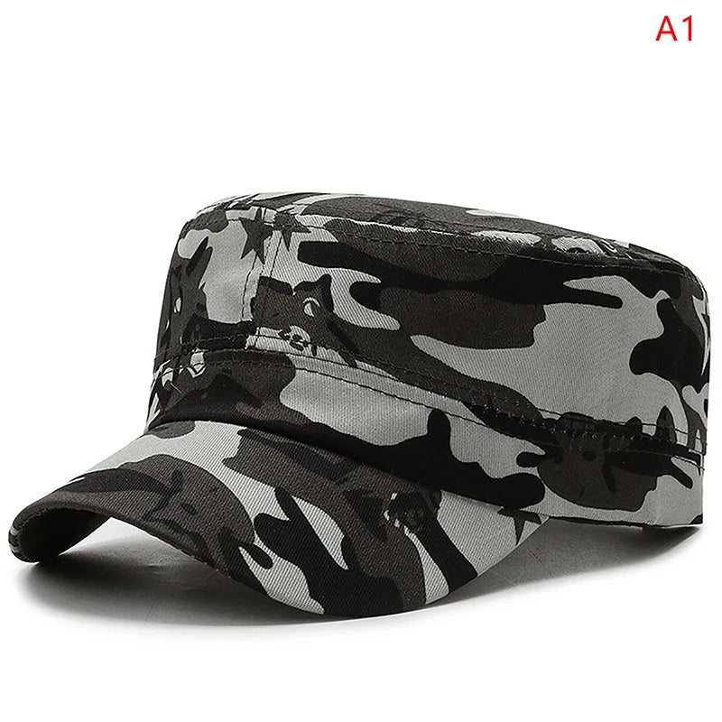 Equipamiento de airsoft, gorra táctica con patrón de camuflaje bosque, perfecta para estrategias de ocultamiento en terrenos arbolados